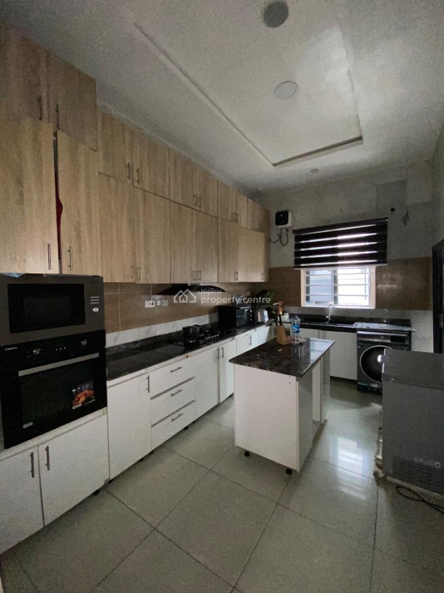 Furnished Masters Bed with Balcony Sharing Kitchen, Dpkay Estate Orchid Road, Lekki, Lagos, House for Rent