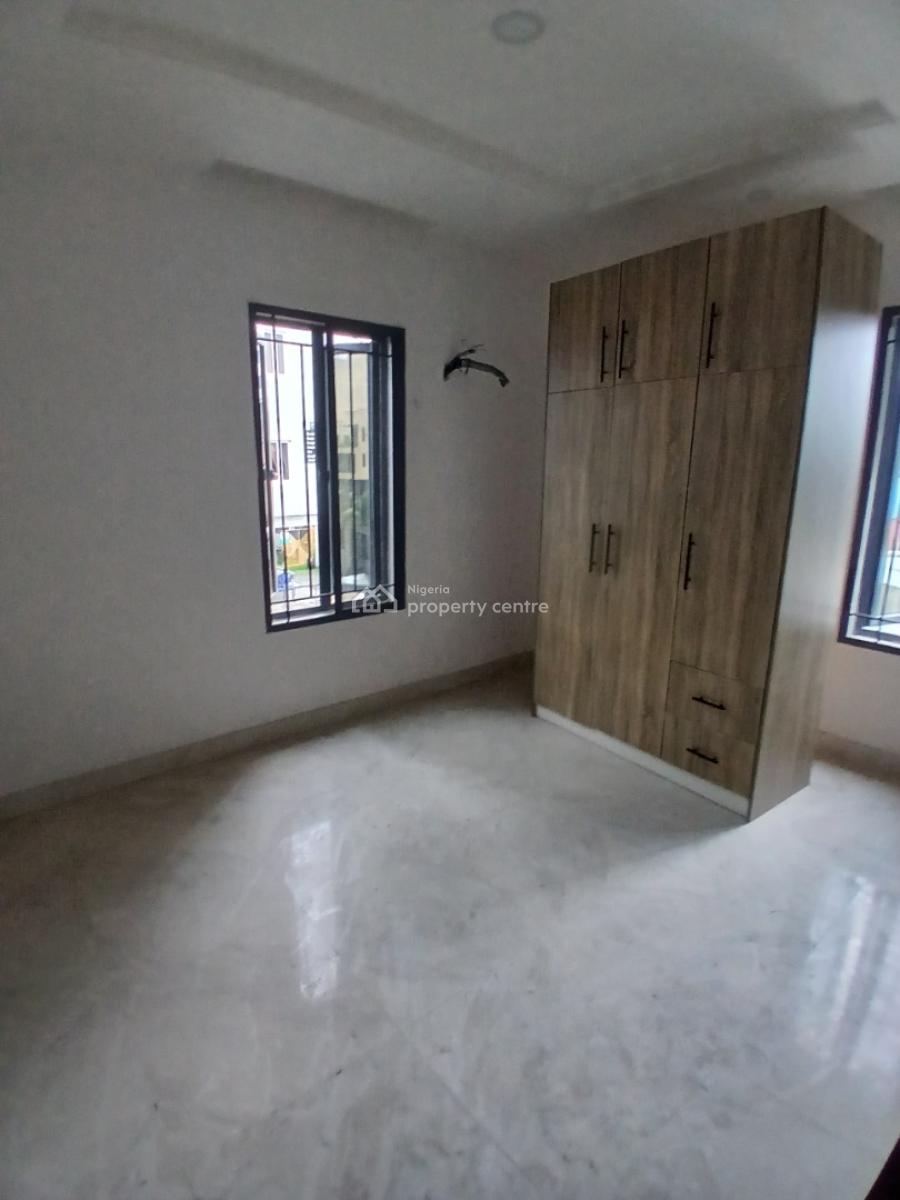 3, Lekki Phase 1, Lekki, Lagos, Flat / Apartment for Rent