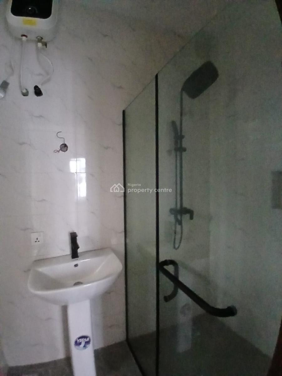 3, Lekki Phase 1, Lekki, Lagos, Flat / Apartment for Rent