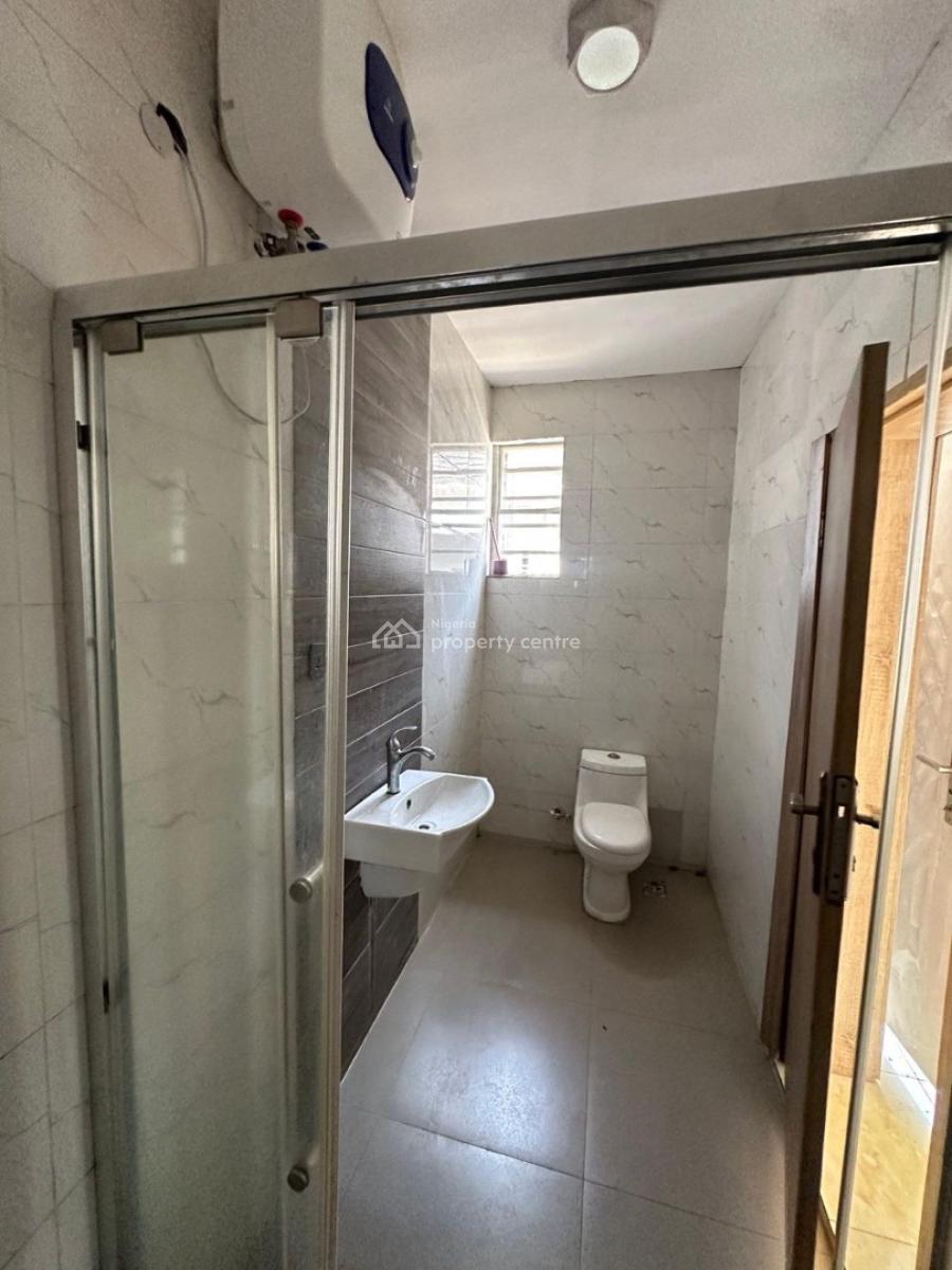 Luxurious Master Bedroom, Orchid Road, Lekki Phase 2, Lekki, Lagos, Self Contain (single Rooms) for Rent