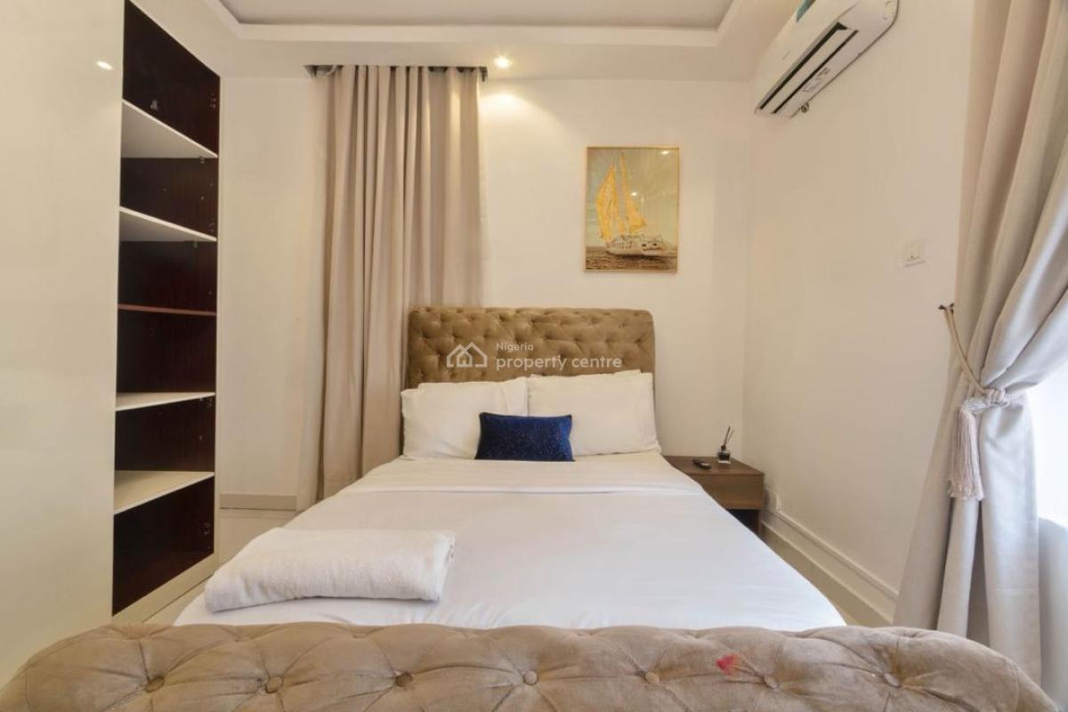2bedroom Apartment, Lekki Phase 1, Lekki, Lagos, Flat / Apartment Short Let