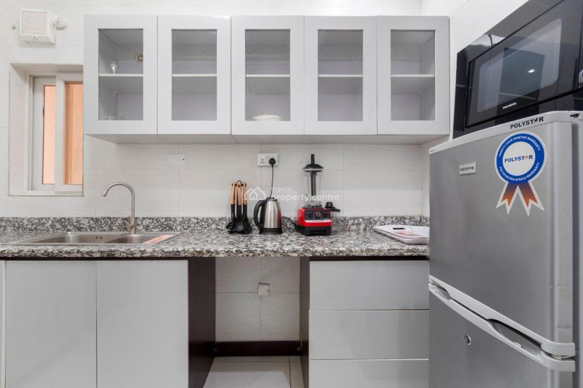 2bedroom Apartment, Lekki Phase 1, Lekki, Lagos, Flat / Apartment Short Let