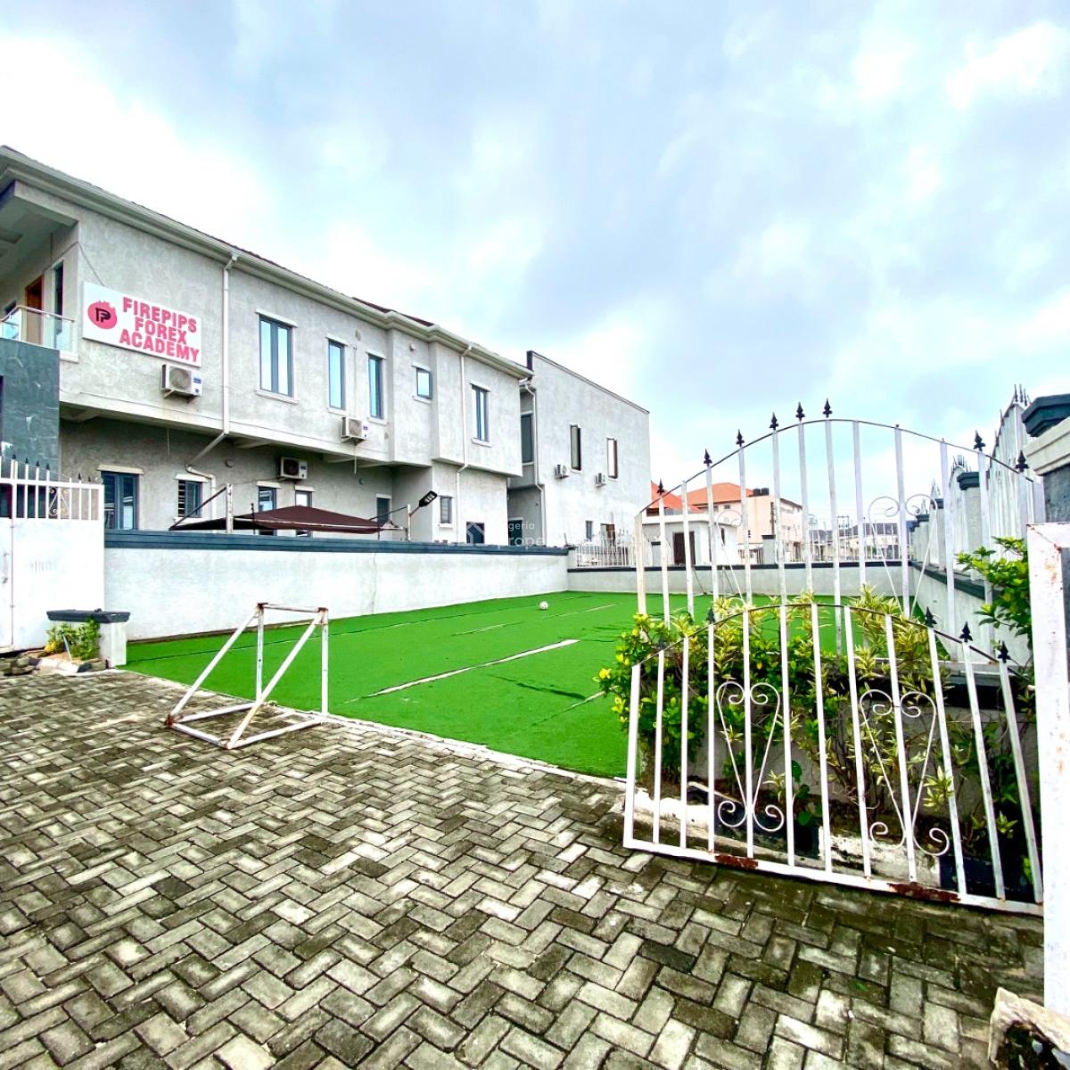 Well Maintained 3 Bedroom, Ikota, Lekki, Lagos, Semi-detached Duplex for Sale