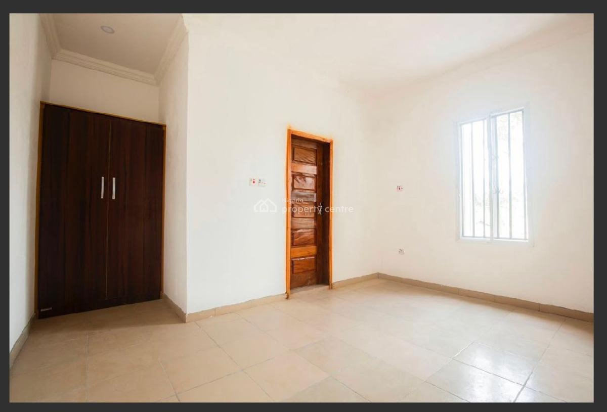Massive 2bedroom Flat Upstairs, Olive Gardens Estate Abijo, Sangotedo, Ajah, Lagos, Flat / Apartment for Rent
