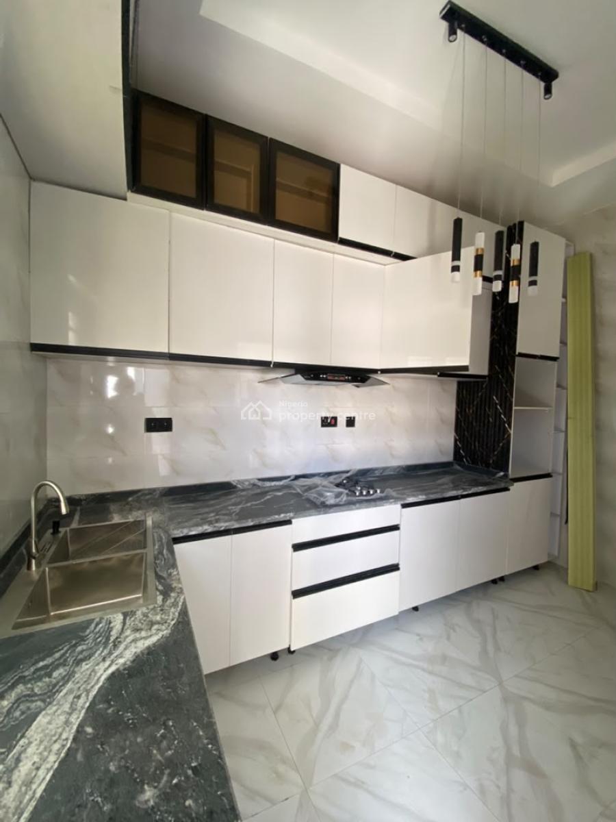 Excellent 2 Bedroom Apartment, Abraham Adesanya, Ajah, Lagos, Flat / Apartment for Sale