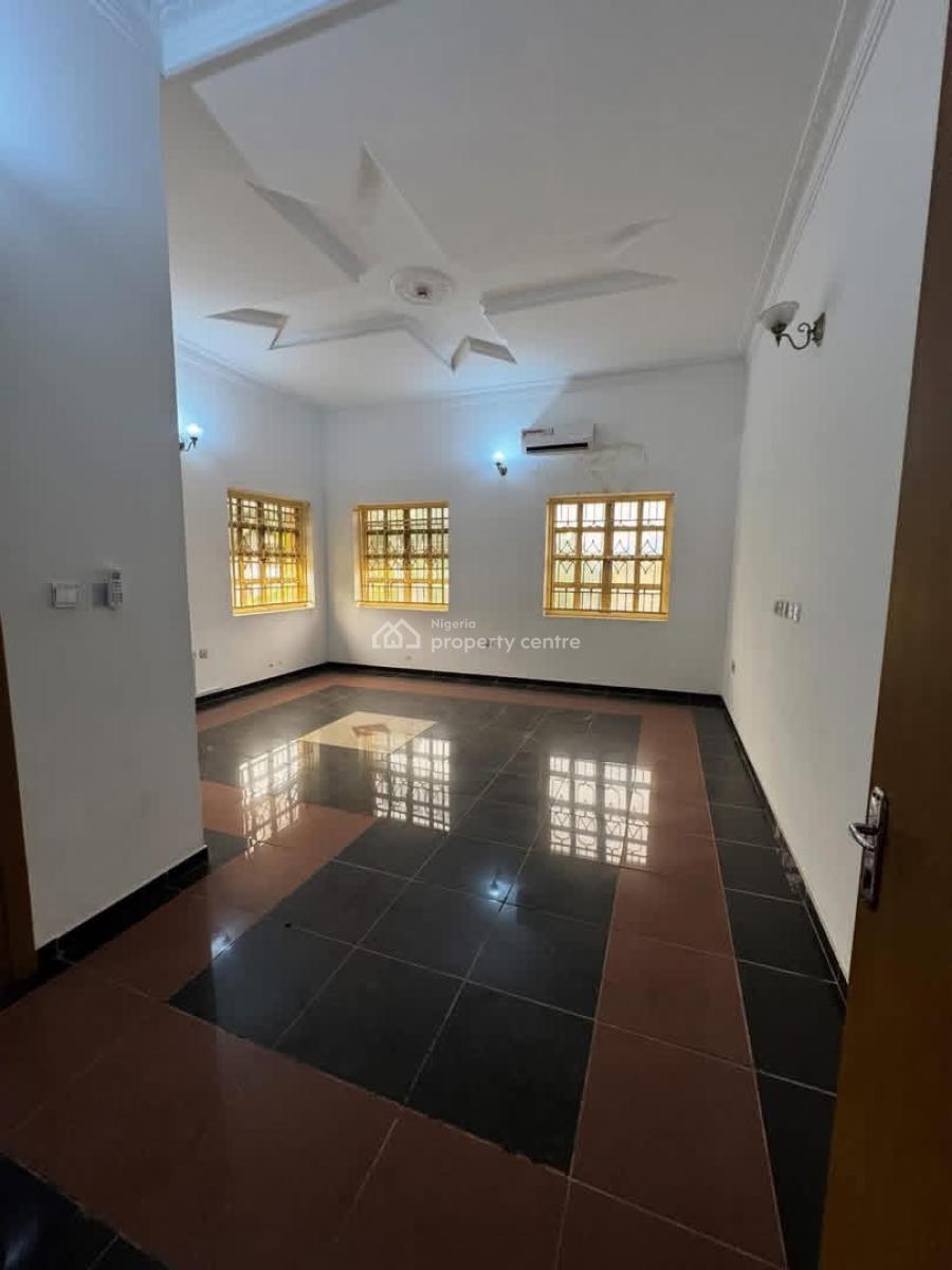 Luxurious 4 Bedroom Serviced Apartment,bq,pool,gym, 24/7 Services, Serene Neighborhood Inside a Gated Community, Maitama District, Abuja, Flat / Apartment for Rent