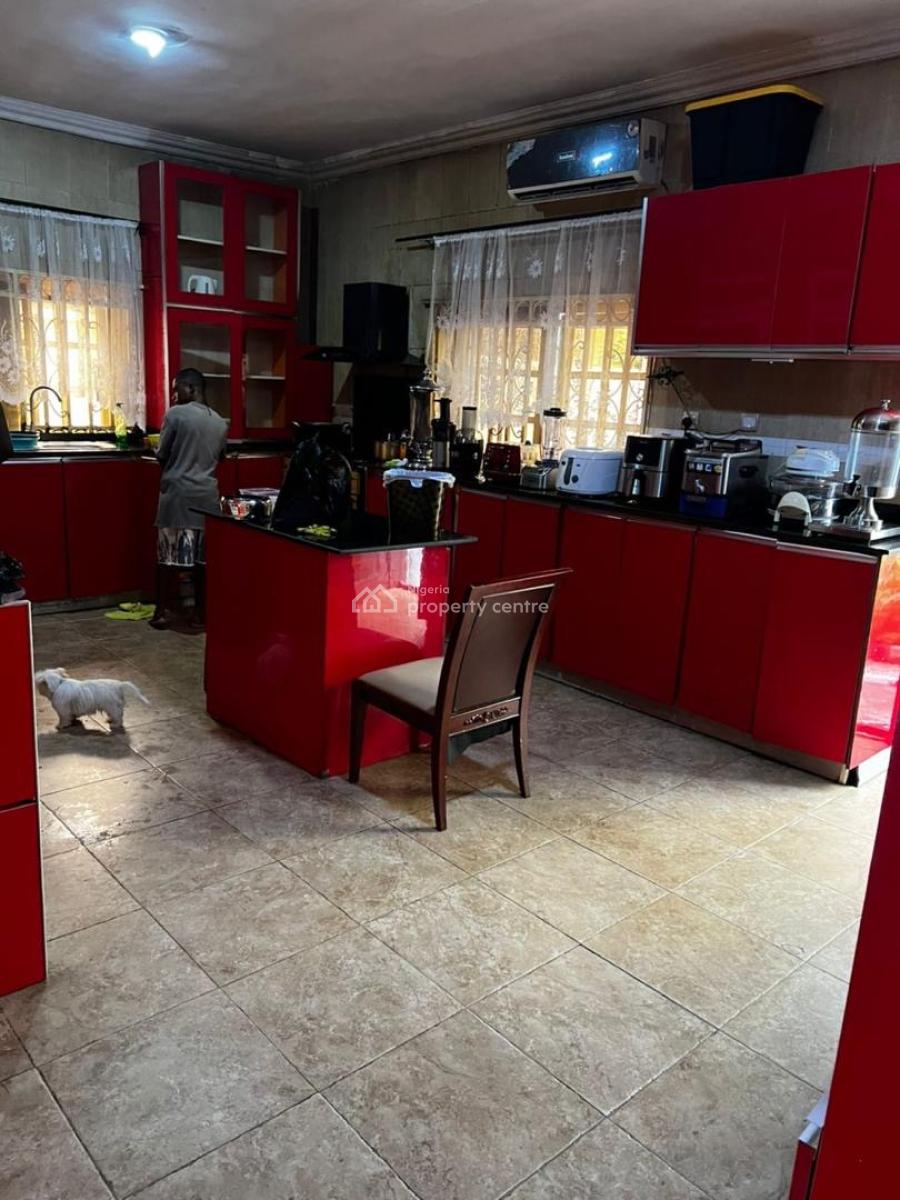 Waterview 8 Bedroom Detached House + Bq, Vgc, Lekki, Lagos, Detached Duplex for Sale
