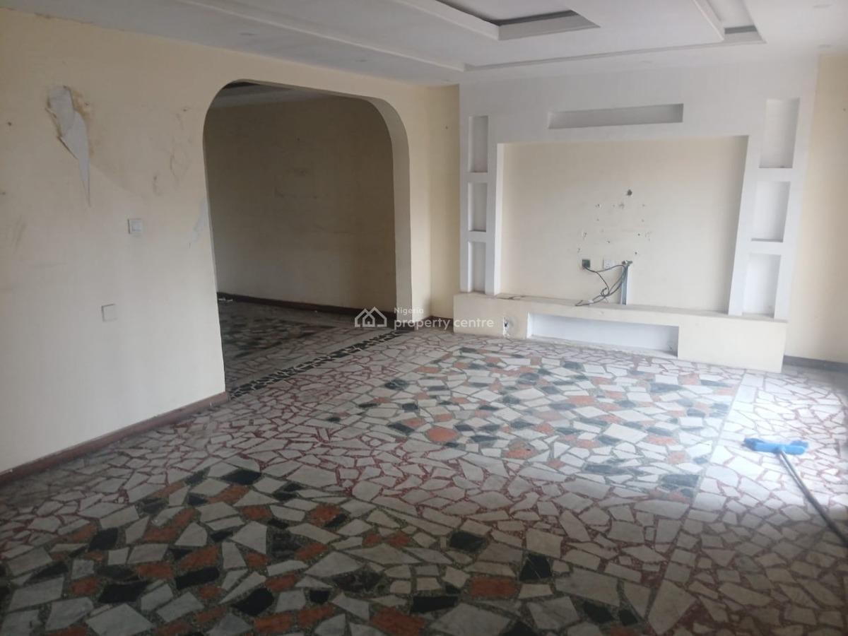 a Spacious 4-bedroom Semi-detached House with 2-room Bq., Dolphin Estate, Ikoyi, Lagos, Semi-detached Duplex for Rent