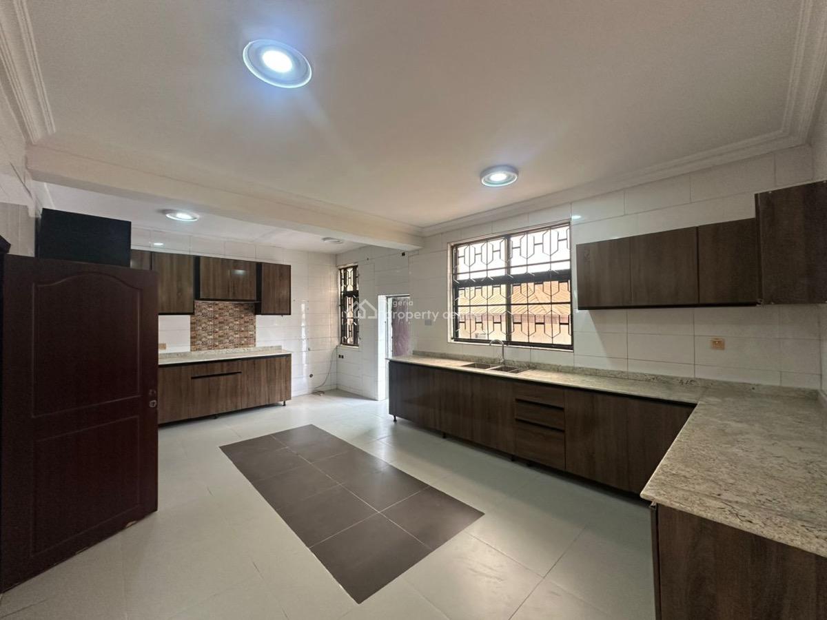 5 Bedrooms Fully Detached,2bedrm Chalet, a Bq, Serene Neighborhood, Maitama District, Abuja, Detached Duplex for Rent