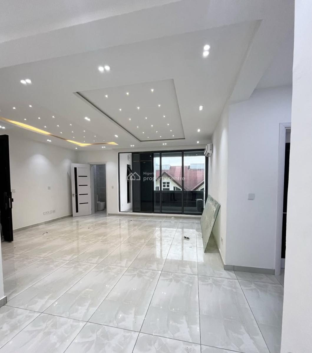 Newly Built 3 Bedroom Apartment, Lekki Phase 1, Lekki, Lagos, Flat / Apartment for Rent