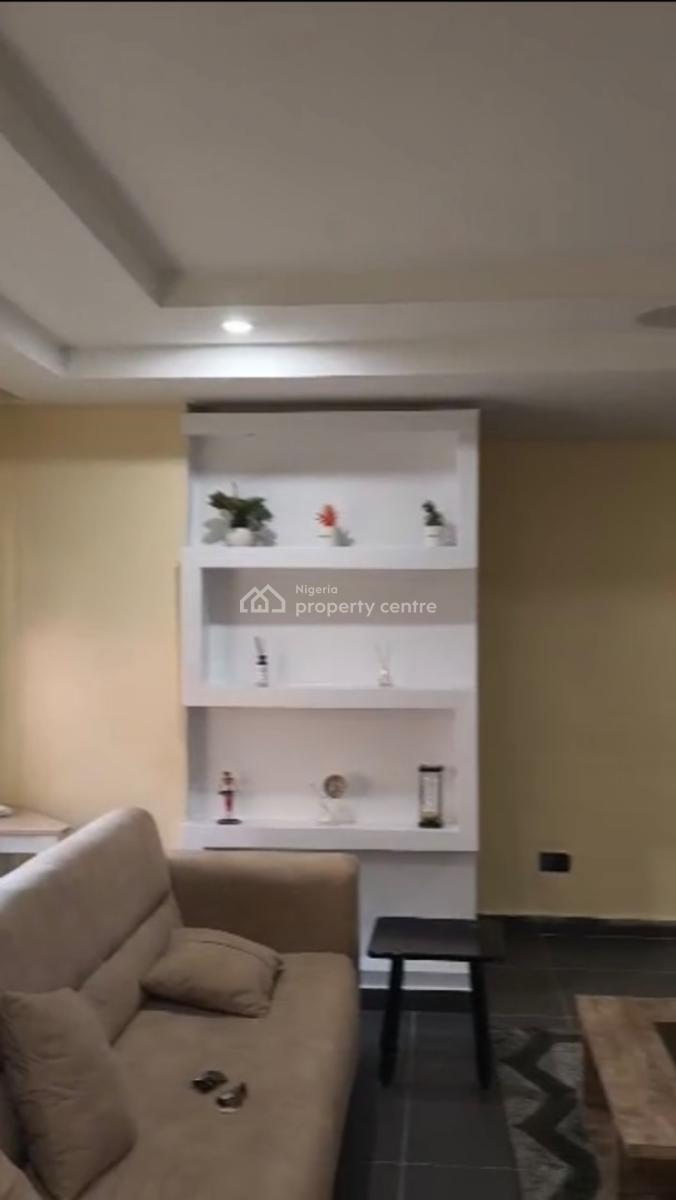 Unfurnished/furnished 3 Bedroom Available, Lekki Phase 1, Lekki, Lagos, Flat / Apartment for Rent