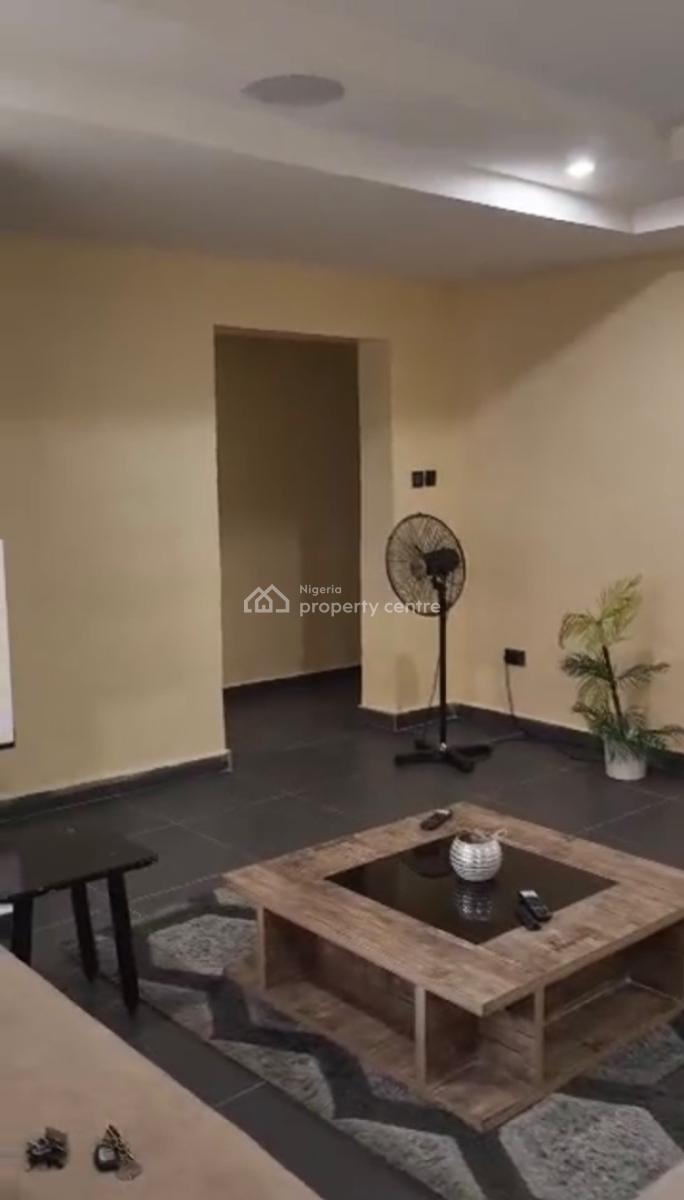 Unfurnished/furnished 3 Bedroom Available, Lekki Phase 1, Lekki, Lagos, Flat / Apartment for Rent