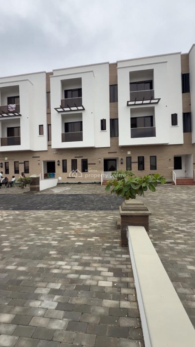4 Bedroom Terrace with Bq at Jahi, Jahi, Abuja, Terraced Duplex for Sale