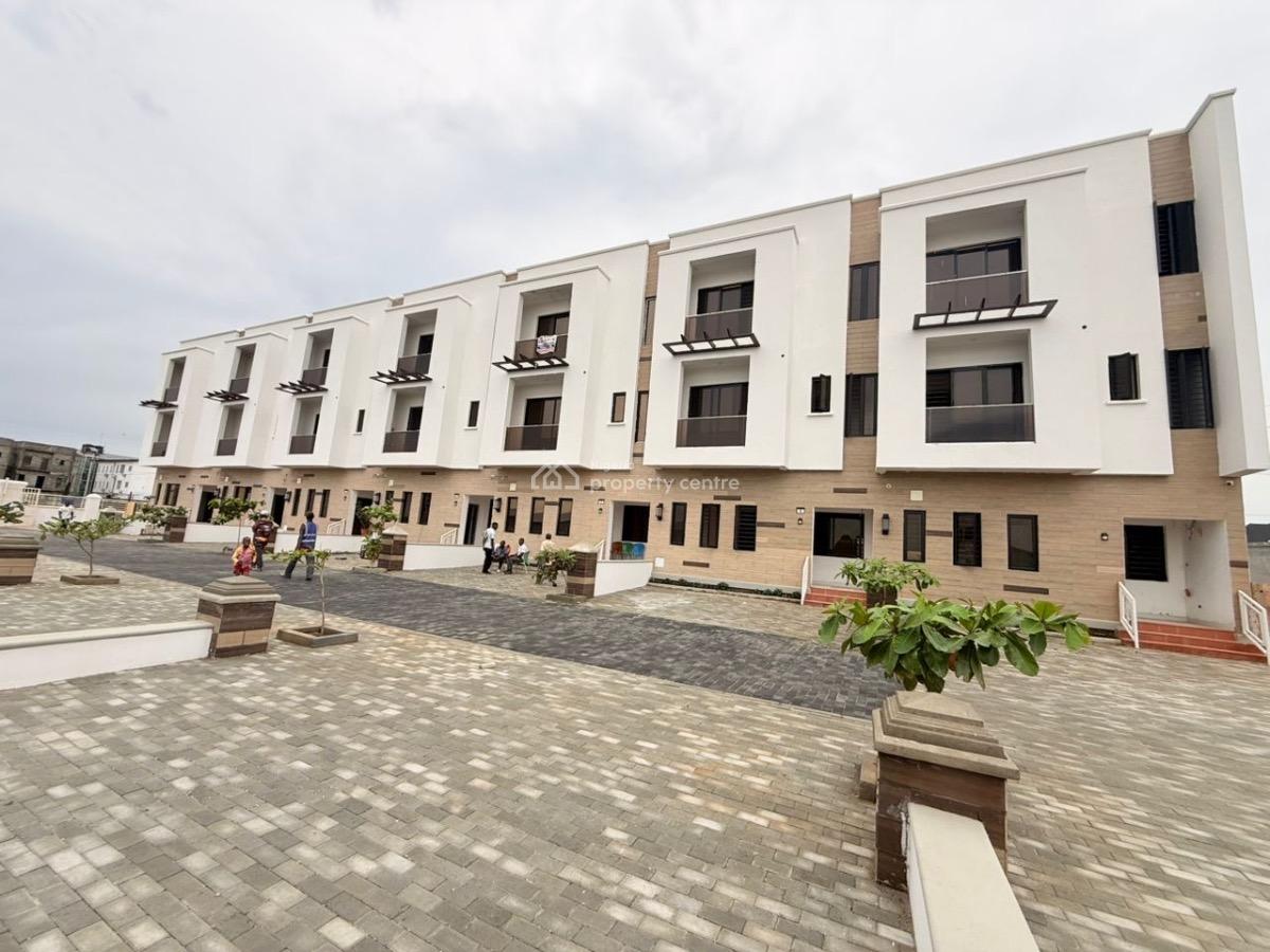 4 Bedroom Terrace with Bq at Jahi, Jahi, Abuja, Terraced Duplex for Sale