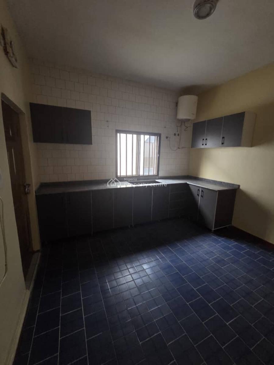 6 Bedroom Detached Duplex with 2 Rooms Bq, Wuse, Abuja, Office Space for Rent
