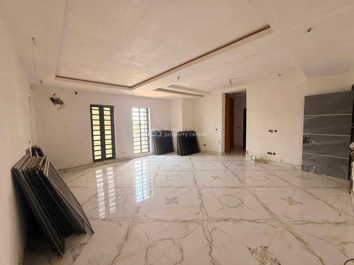 5 Bedroom Semi-detached with Bq Selling Fully Finished at Gwarinpa, Gwarinpa, Abuja, Semi-detached Duplex for Sale