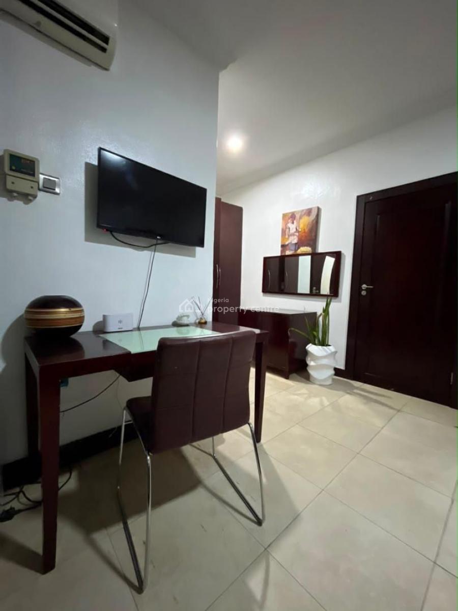 2 Bedroom Furnished Apartment, Lekki Phase 1, Lekki, Lagos, Flat / Apartment for Rent