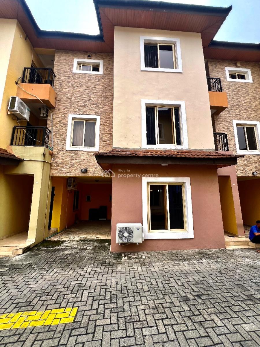 4bedroom Terrace Duplex with a Bq and Swimming Pool Is Available, Lekki Phase 1, Lekki, Lagos, House for Rent