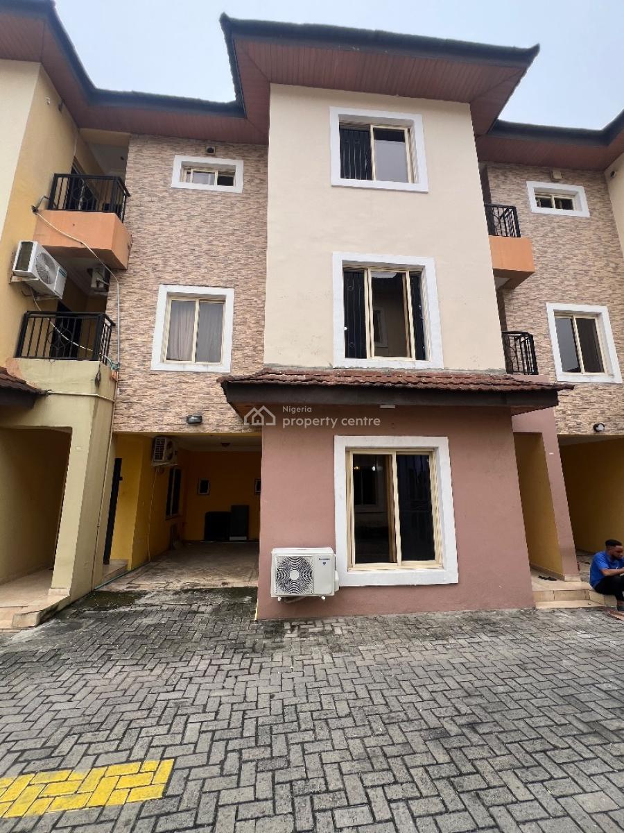 4bedroom Terrace Duplex with a Bq and Swimming Pool Is Available, Lekki Phase 1, Lekki, Lagos, House for Rent