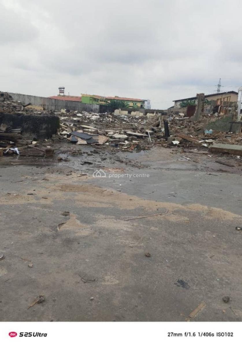 a Very Strategic Commercial Parcel of Land  Fenced Round with Gates, Along Ikorodu Road, By Krystal Laurel, Maryland, Ikeja, Lagos, Commercial Land for Sale