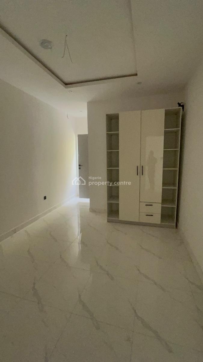 2-bedroom Apartment Available., Ikate, Lekki, Lagos, Flat / Apartment for Sale