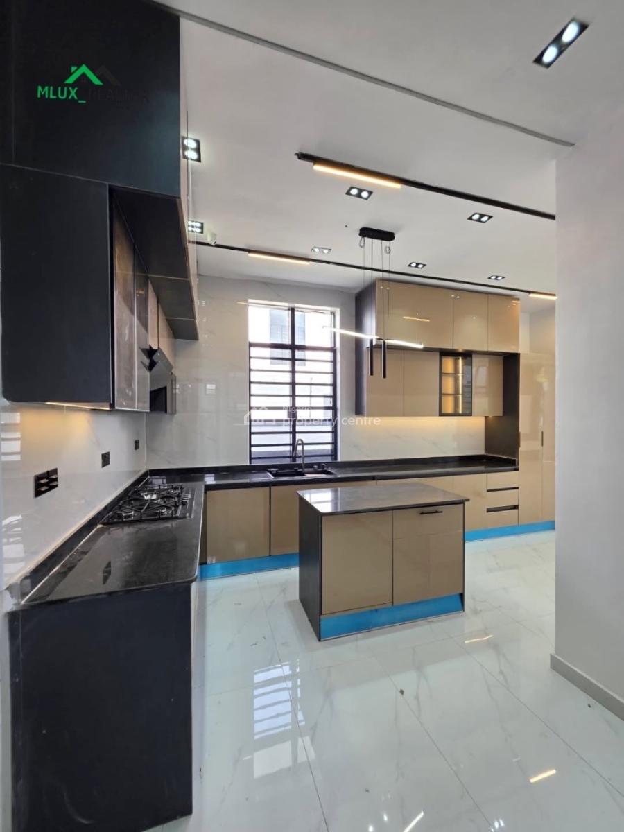5 Bedroom Detached House, Ajah, Lagos, Detached Duplex for Sale