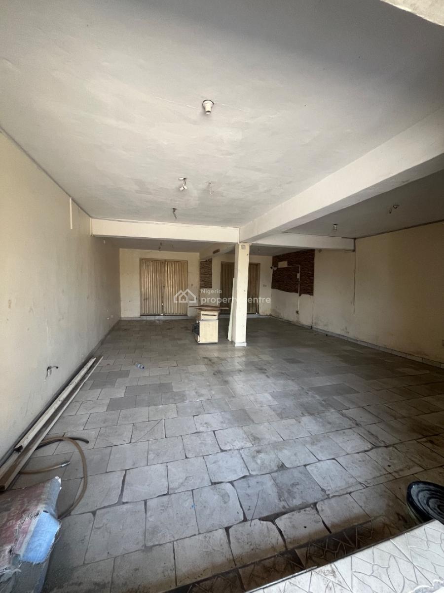 Ground Floor Big Shop Space, Osapa, Lekki, Lagos, Plaza / Complex / Mall for Rent