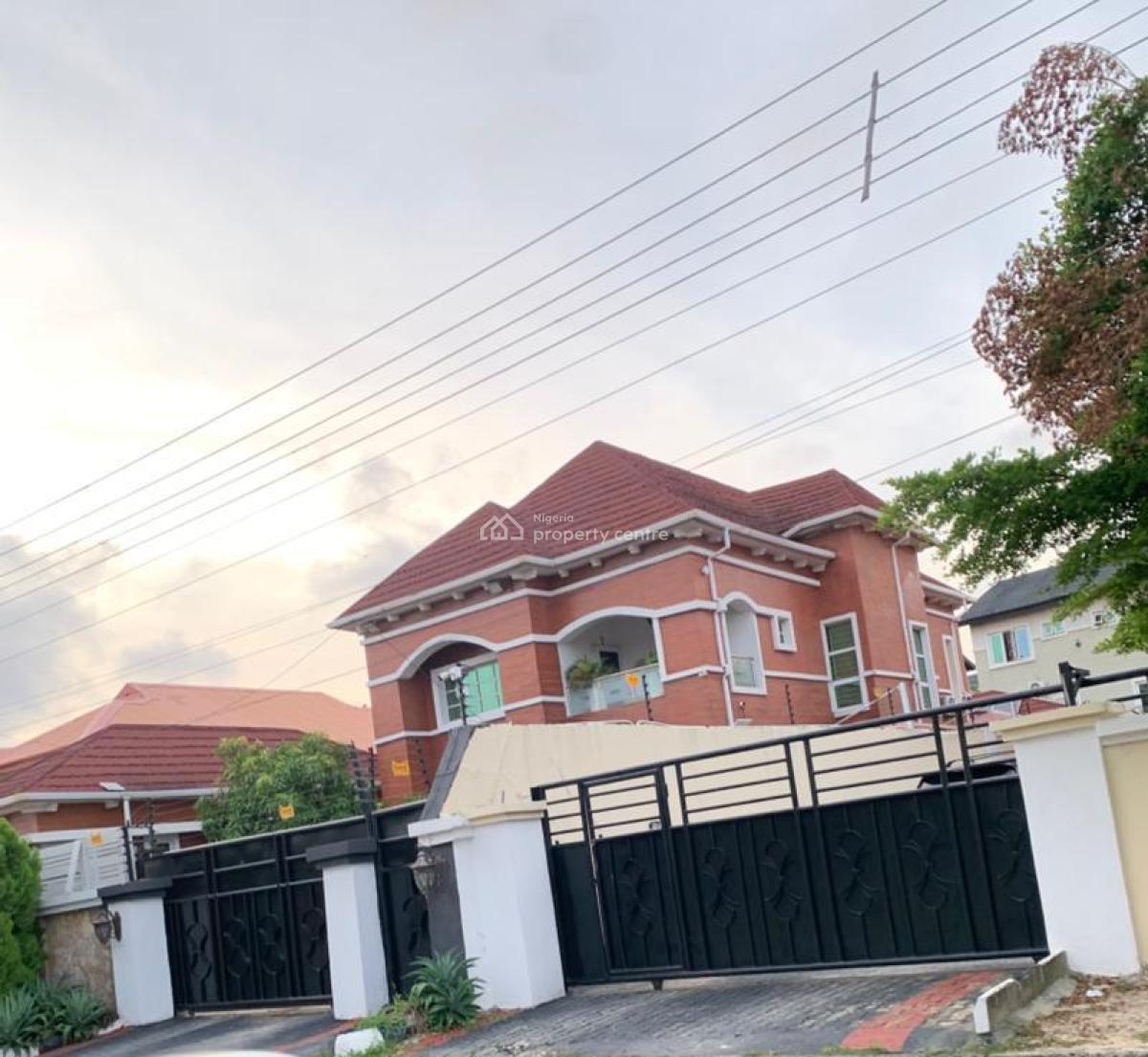 4 Bedrooms Fully Detached House with 2 Rooms Bq in an Estate, Meadow Hall Road, Lekki Phase 1, Lekki, Lagos, Detached Duplex for Rent