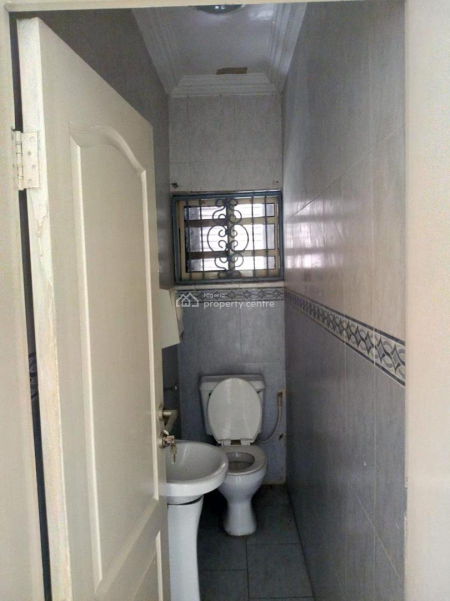8 Units of 3 Bedrooms Apartment, Lekki Phase 1, Lekki, Lagos, Flat / Apartment for Sale