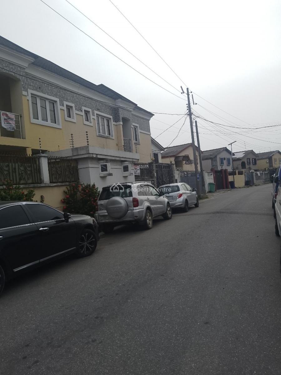 Well Maintained and Spacious 4 Bedroom Duplex, Off Ogunlana Drive, Surulere, Lagos, Semi-detached Duplex for Sale