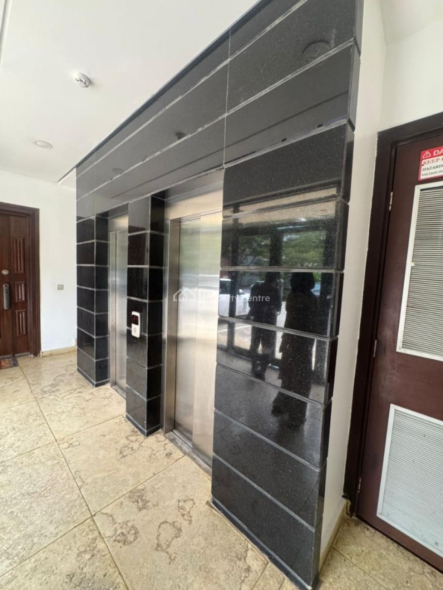 Neatly Used 4 Bedroom Maisonette, Banana Island, Ikoyi, Lagos, Flat / Apartment for Rent