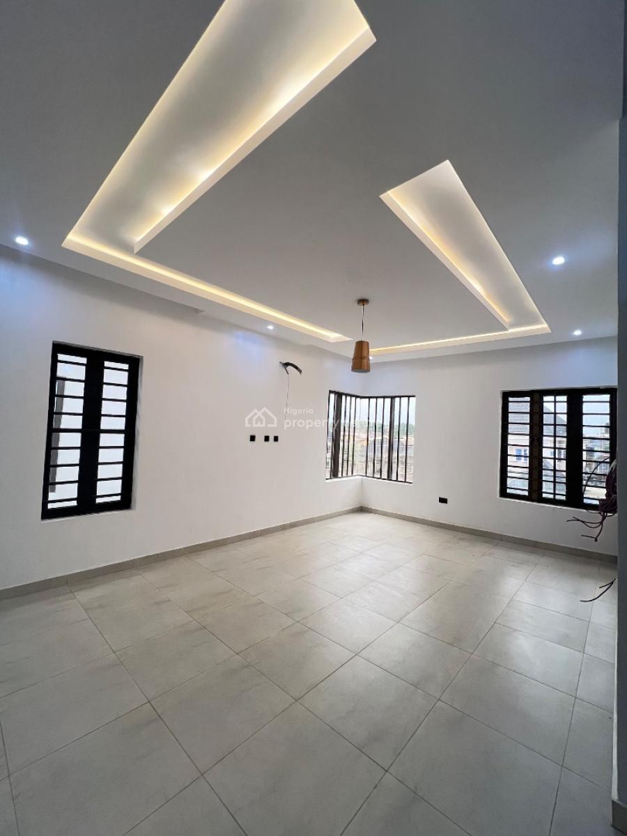 Ikorodu Lagos Property 5 Bedroom Duplex, One of The Most Secure Estate in Ikorodu Nitel Estate, Ikorodu, Lagos, Detached Duplex for Sale