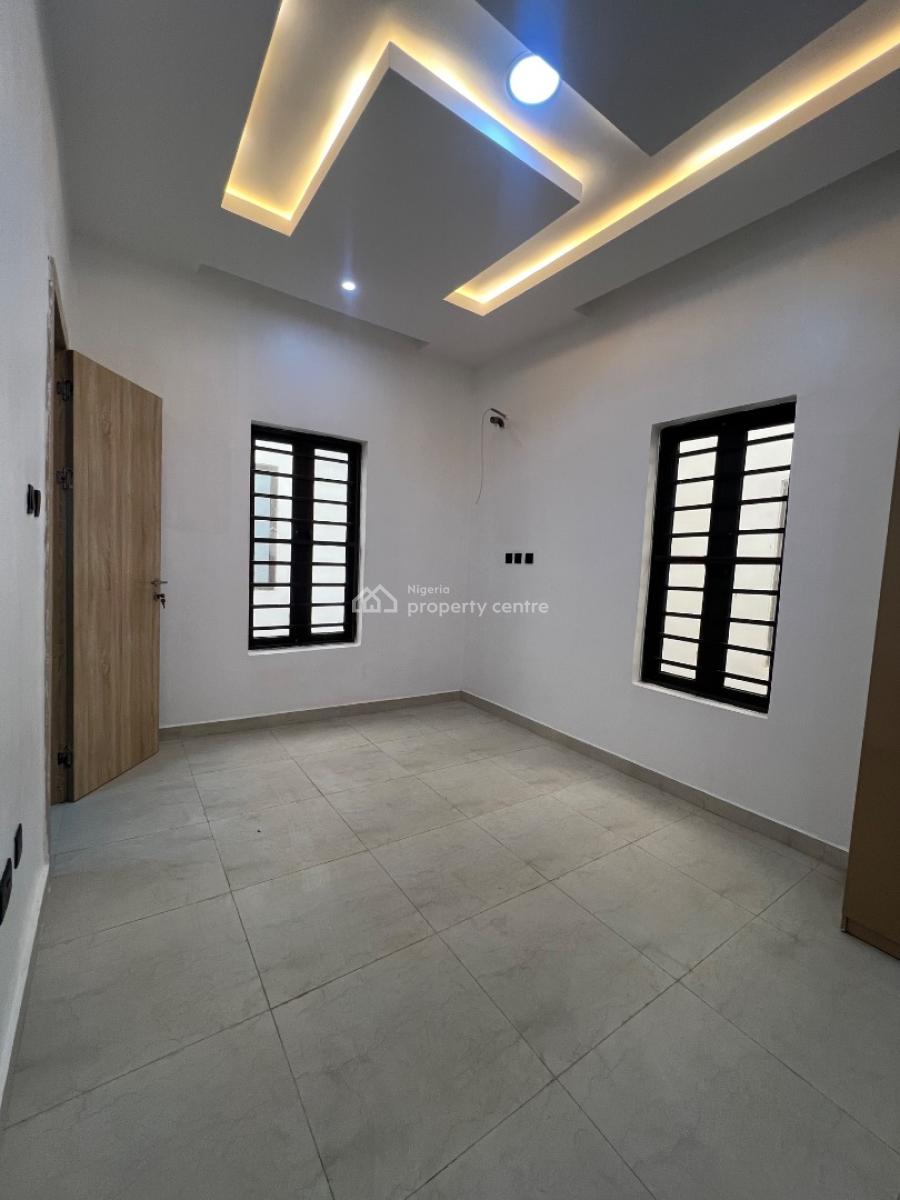 Ikorodu Lagos Property 5 Bedroom Duplex, One of The Most Secure Estate in Ikorodu Nitel Estate, Ikorodu, Lagos, Detached Duplex for Sale