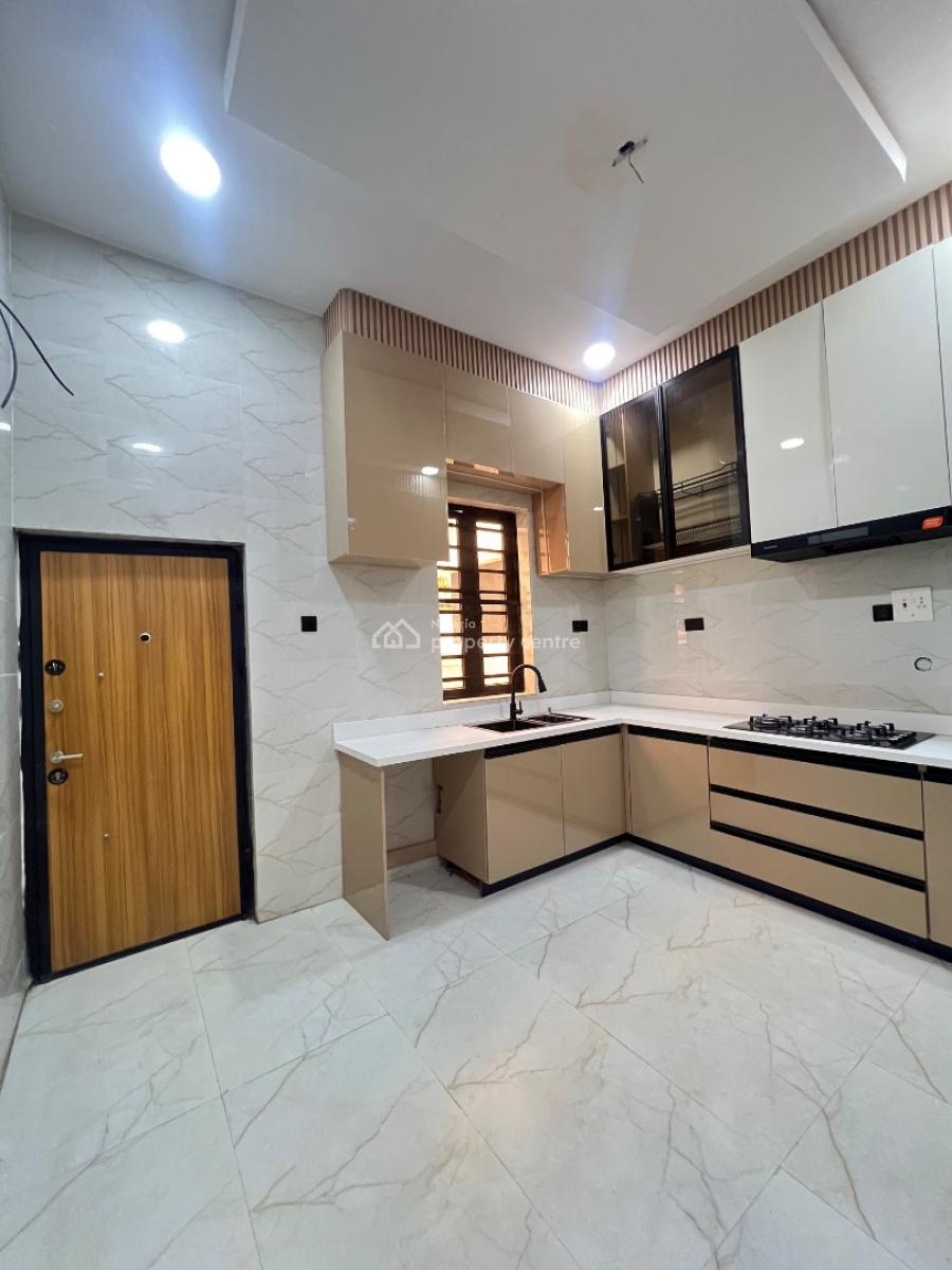 Ikorodu Lagos Property 5 Bedroom Duplex, One of The Most Secure Estate in Ikorodu Nitel Estate, Ikorodu, Lagos, Detached Duplex for Sale