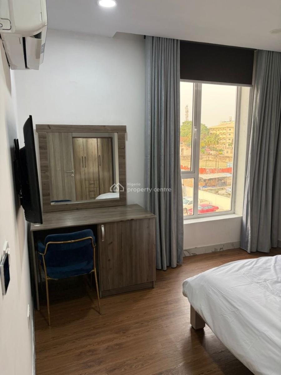 1 Bedroom Beautifully Furnished Apartment, Victoria Island,eko Hotel Enviro, Victoria Island (vi), Lagos, Mini Flat (room and Parlour) Short Let