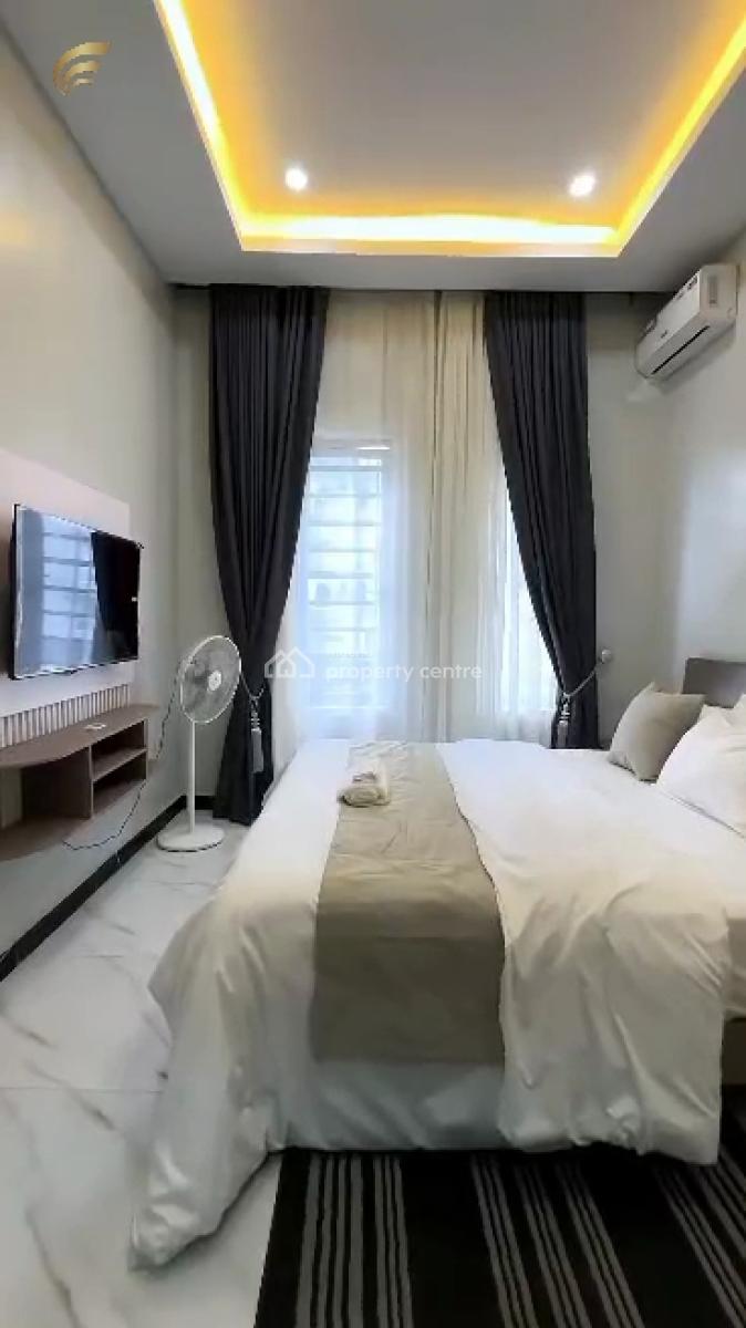Fully Furnished 2-bedroom Apartment, Freedom Way, Lekki Phase 1, Lekki, Lagos, Flat / Apartment for Rent