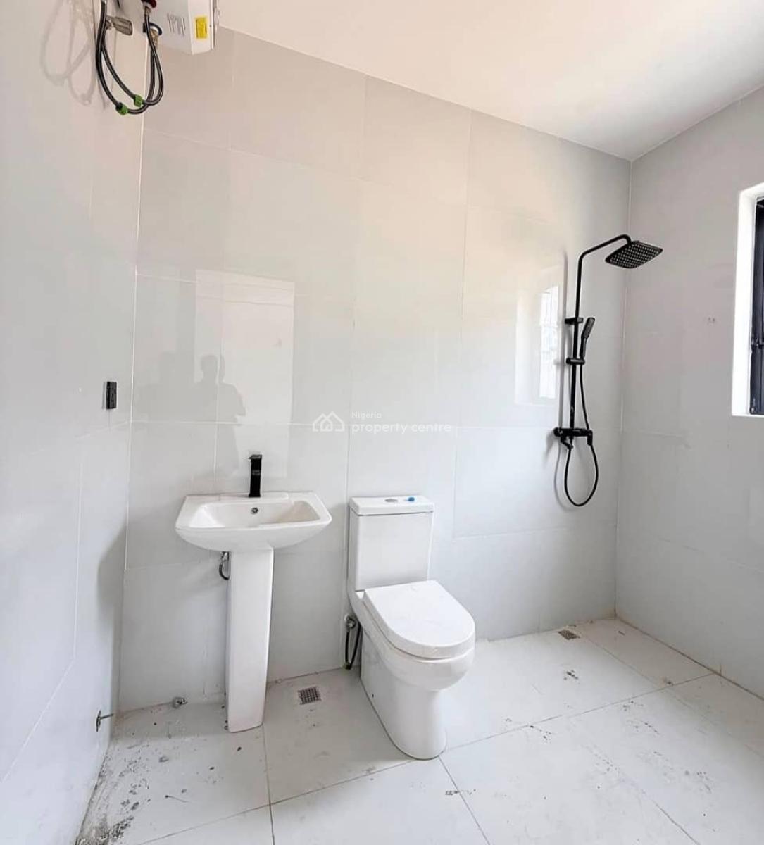Fully Service & Newly Build 2bedroom Apartment with Fitted Kitchen, Freedom Way, Lekki Phase 1, Lekki, Lagos, Flat / Apartment for Rent