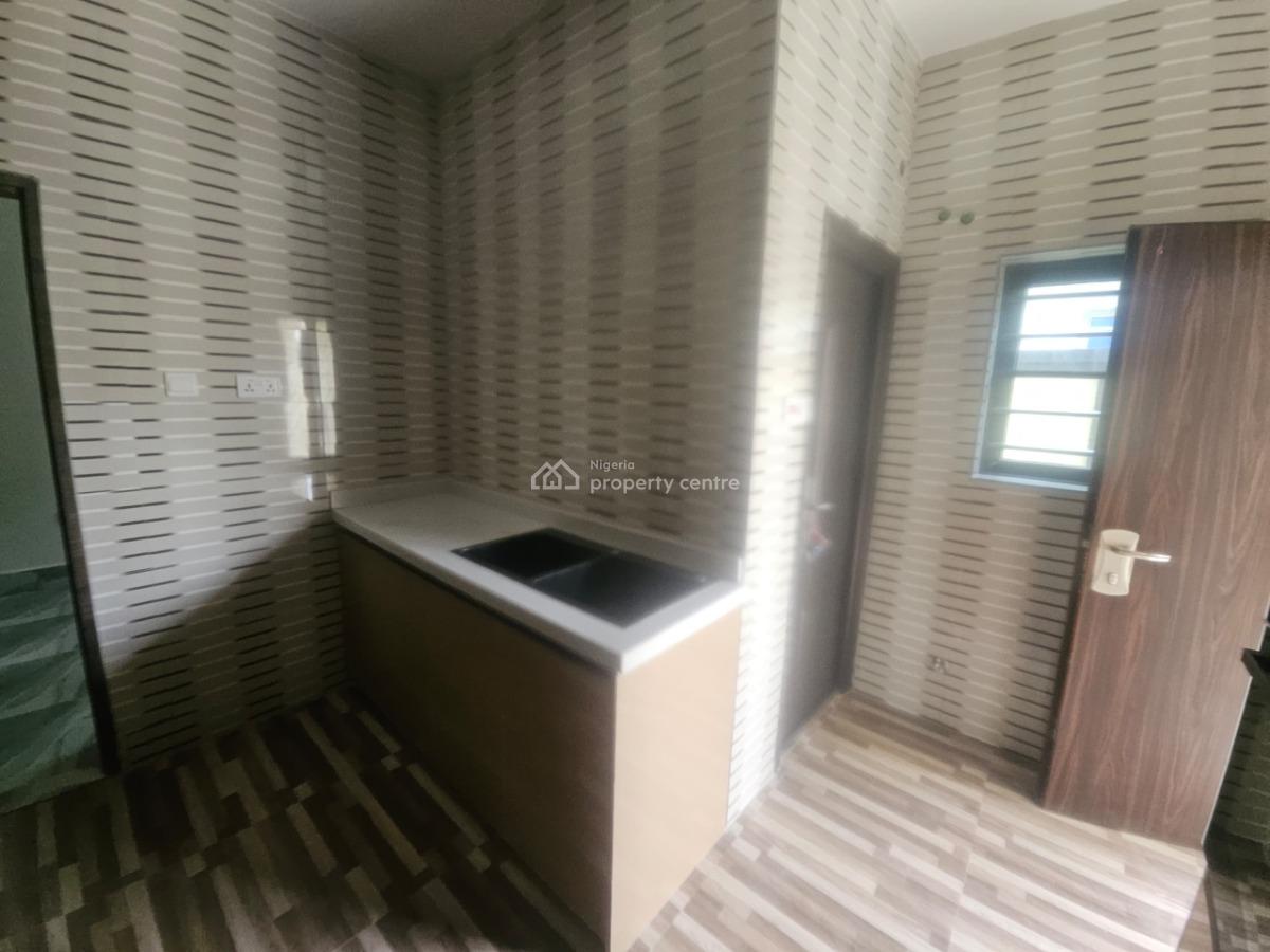 Brandnew 2 Bedroom Blocks of Flat with Solar Panels, By Sunnyvale Estate, Dakwo, Abuja, House for Rent