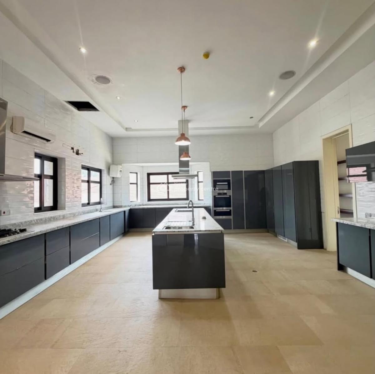 4 Units of 3 Bedroom Apartment  and 1 Unit of 5 Bedroom Pent House, Maitama District, Abuja, Detached Duplex for Sale