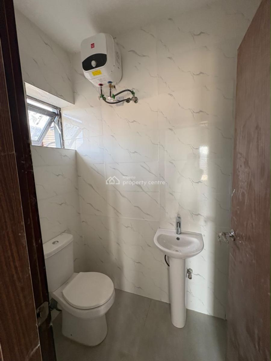 Luxury Newly Built 3 Bedroom Penthouse with Excellent Facilities, Ikota Lekki, Lekki, Lagos, House for Sale
