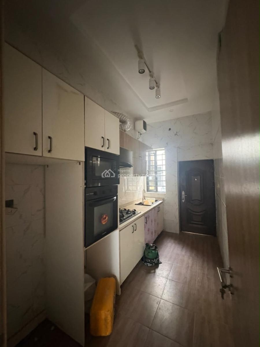 Neatly Used 3 Bedroom Terrace Duplex /bq, Ikota, Lekki, Lagos, Terraced Duplex for Sale