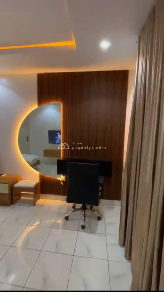 Fully Furnished 2 Bedroom in a Mini Estate., Wuse 2, Abuja, Flat / Apartment for Rent