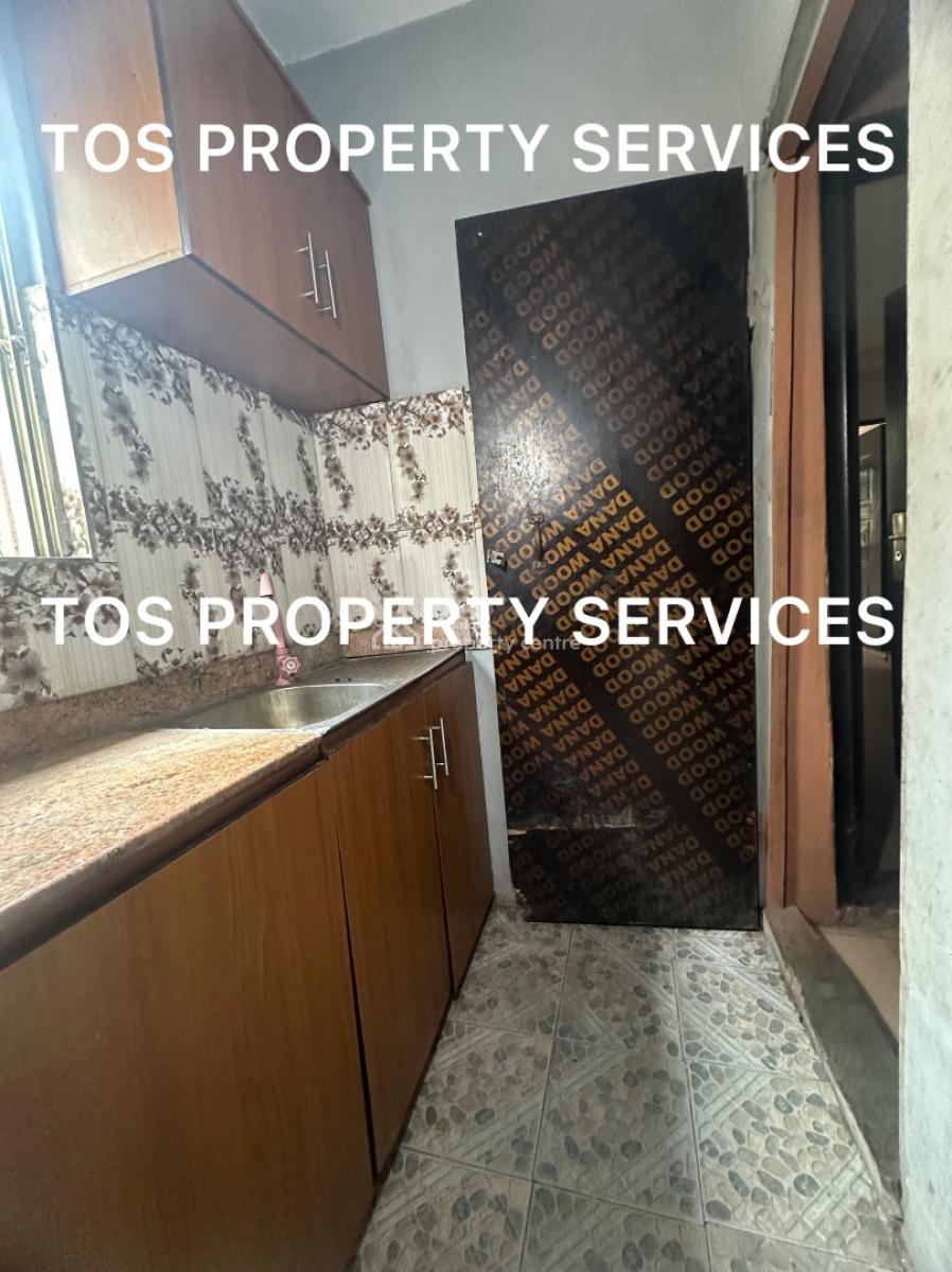Miniflat + 2 Toilets, Big Balcony (upstairs), Sabo, Alagomeji, Yaba, Lagos, Mini Flat (room and Parlour) for Rent