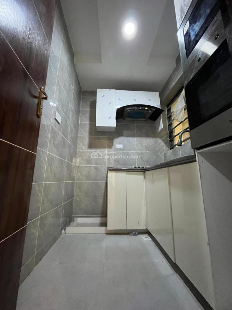 Newly Built 2-bedroom Apartment, Surulere, Lagos, Flat / Apartment for Sale