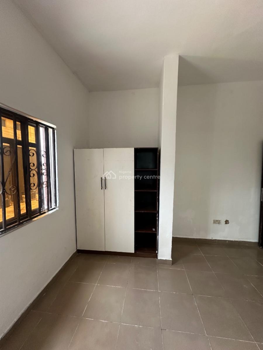 a Single Room in a Shared Apartment 2 Persons Sharing The Kitchen, Canal West Estate, Osapa, Lekki, Lagos, Self Contain (single Rooms) for Rent