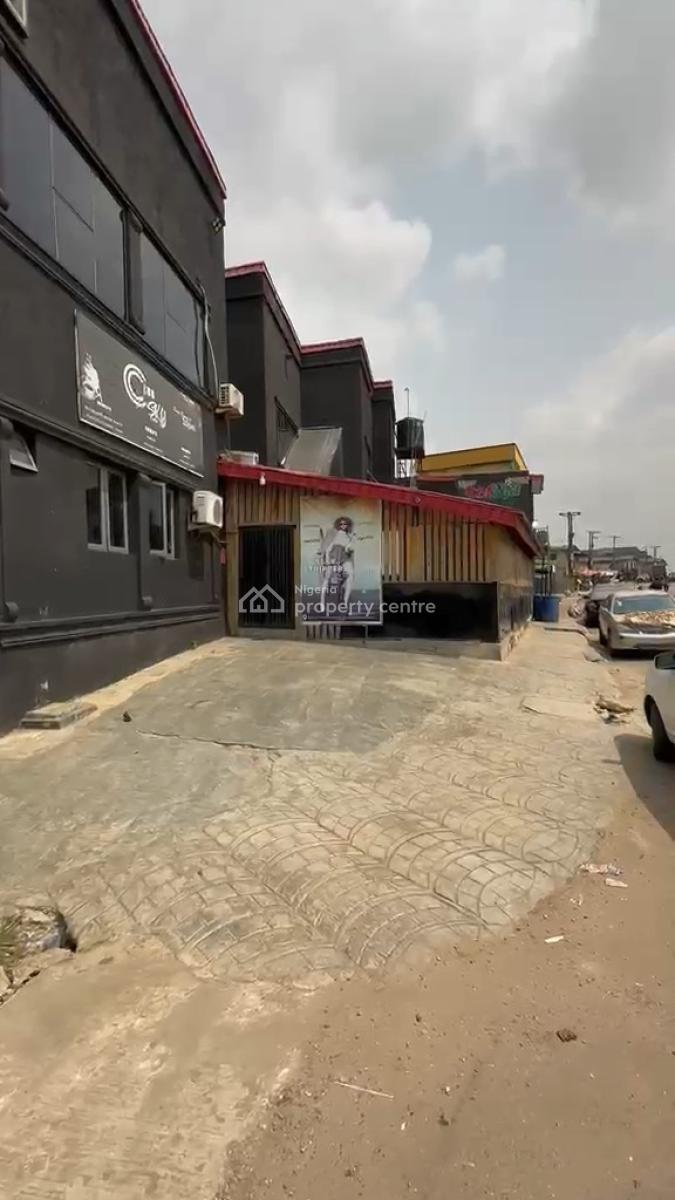 Lounge with Club & Rooms on Full Corner Piece Land, Agege, Agege, Lagos, Hotel / Guest House for Sale