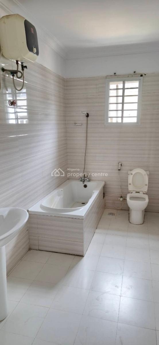 5 Bedroom Semi House, Lekki Phase 1, Lekki, Lagos, Semi-detached Duplex for Rent