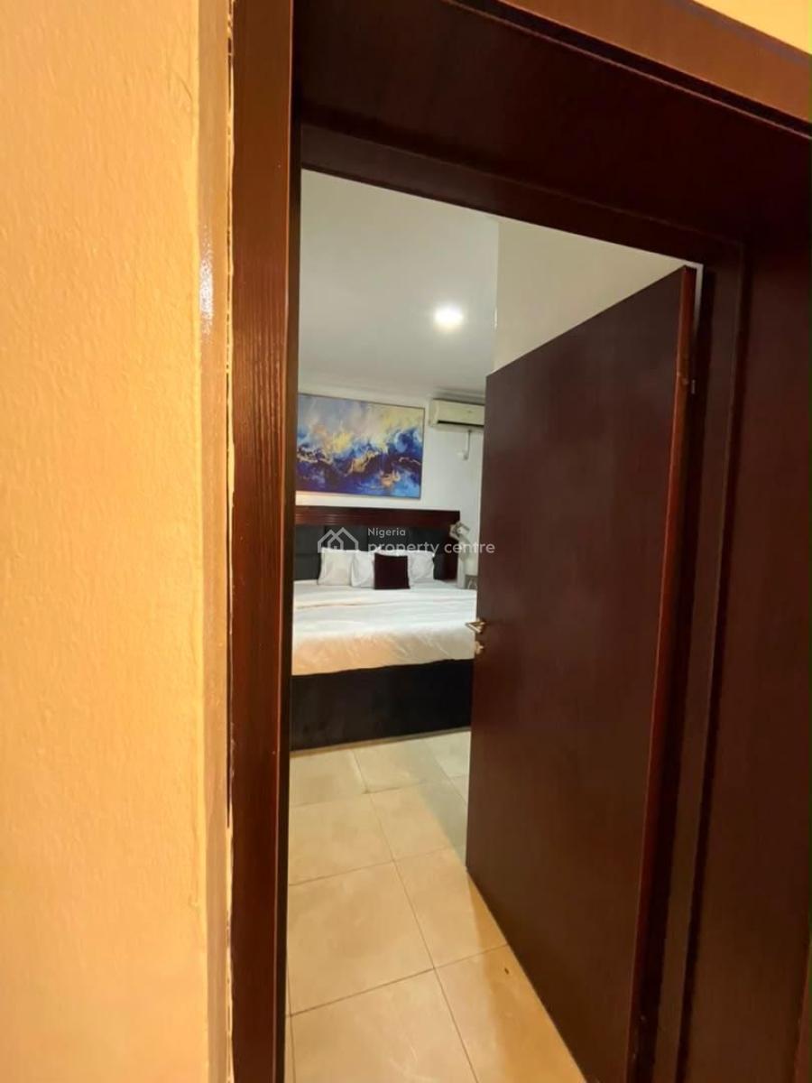 4 Units of Furnished 2 Bedroom Apartment, Off Admiralty Way, Lekki Phase 1, Lekki, Lagos, Flat / Apartment for Rent