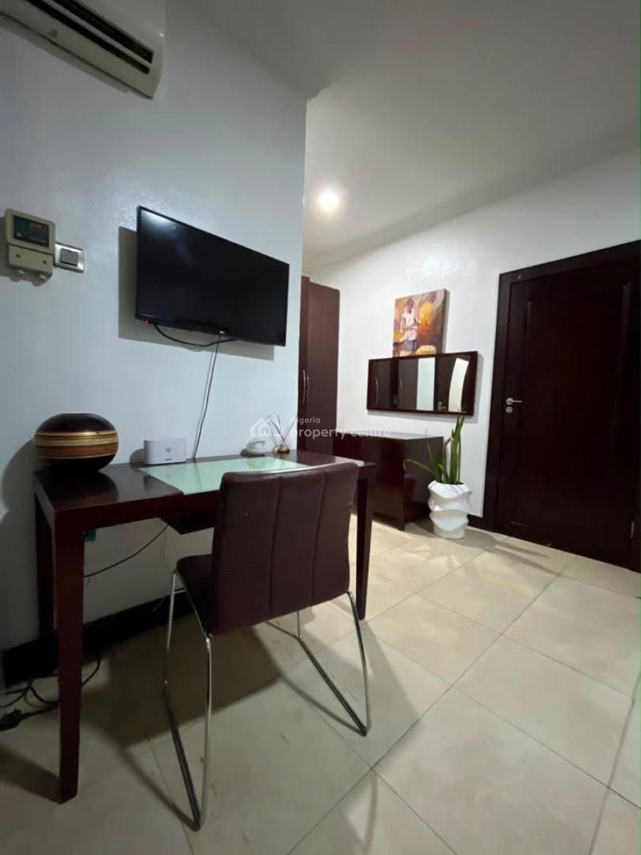 4 Units of Furnished 2 Bedroom Apartment, Off Admiralty Way, Lekki Phase 1, Lekki, Lagos, Flat / Apartment for Rent