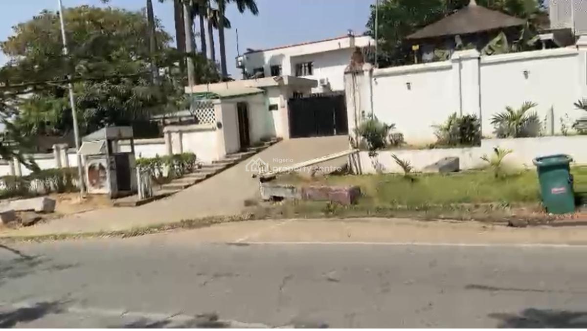 3,027sqm, 2units 6bedroom En-suite Fully Detached with Bq, Asokoro Main, Asokoro District, Abuja, Detached Duplex for Sale